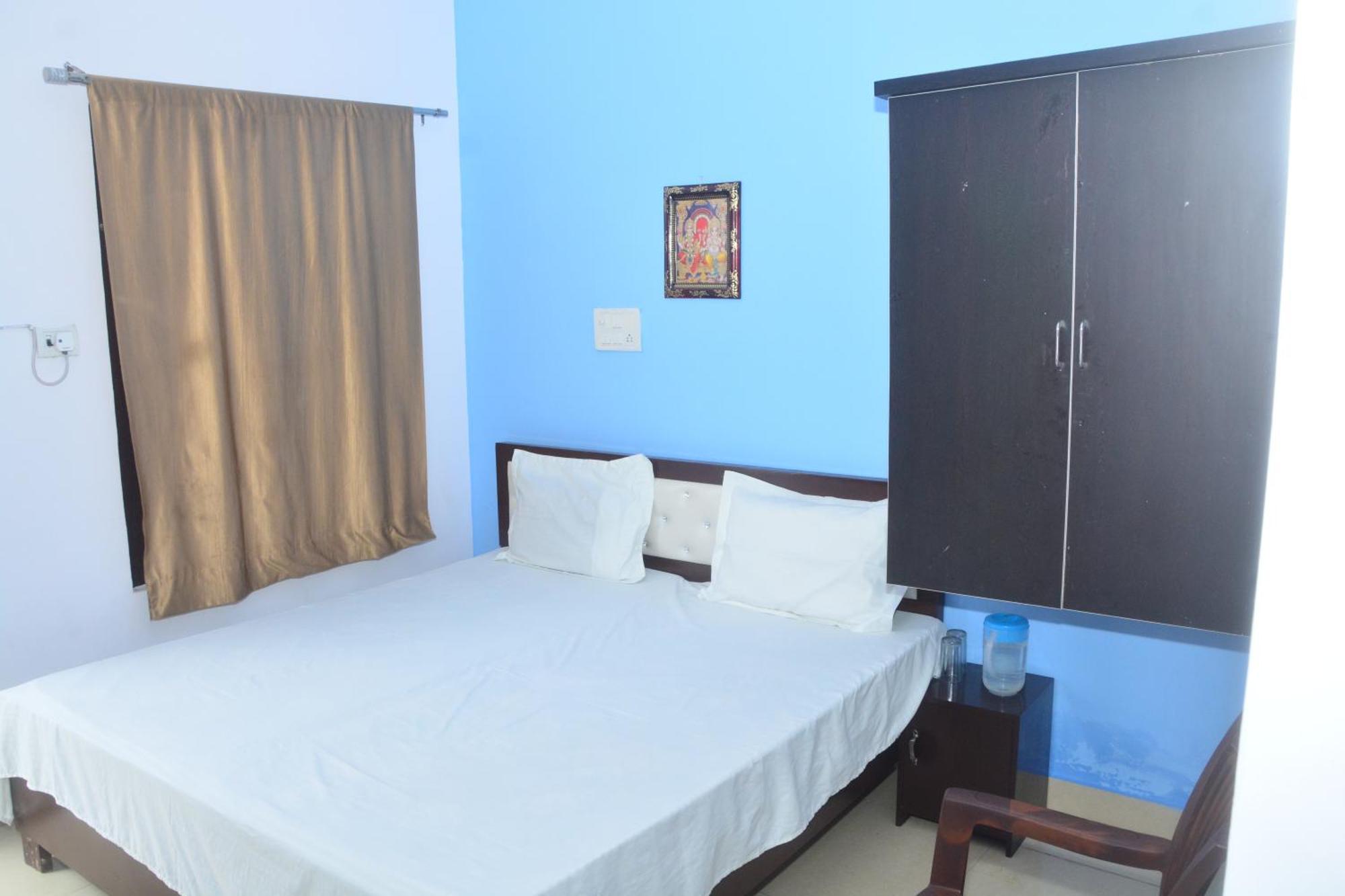 Hotel Chandrasha Villa Ayodhya Dham Ram Mandir 600 Meter Екстер'єр фото