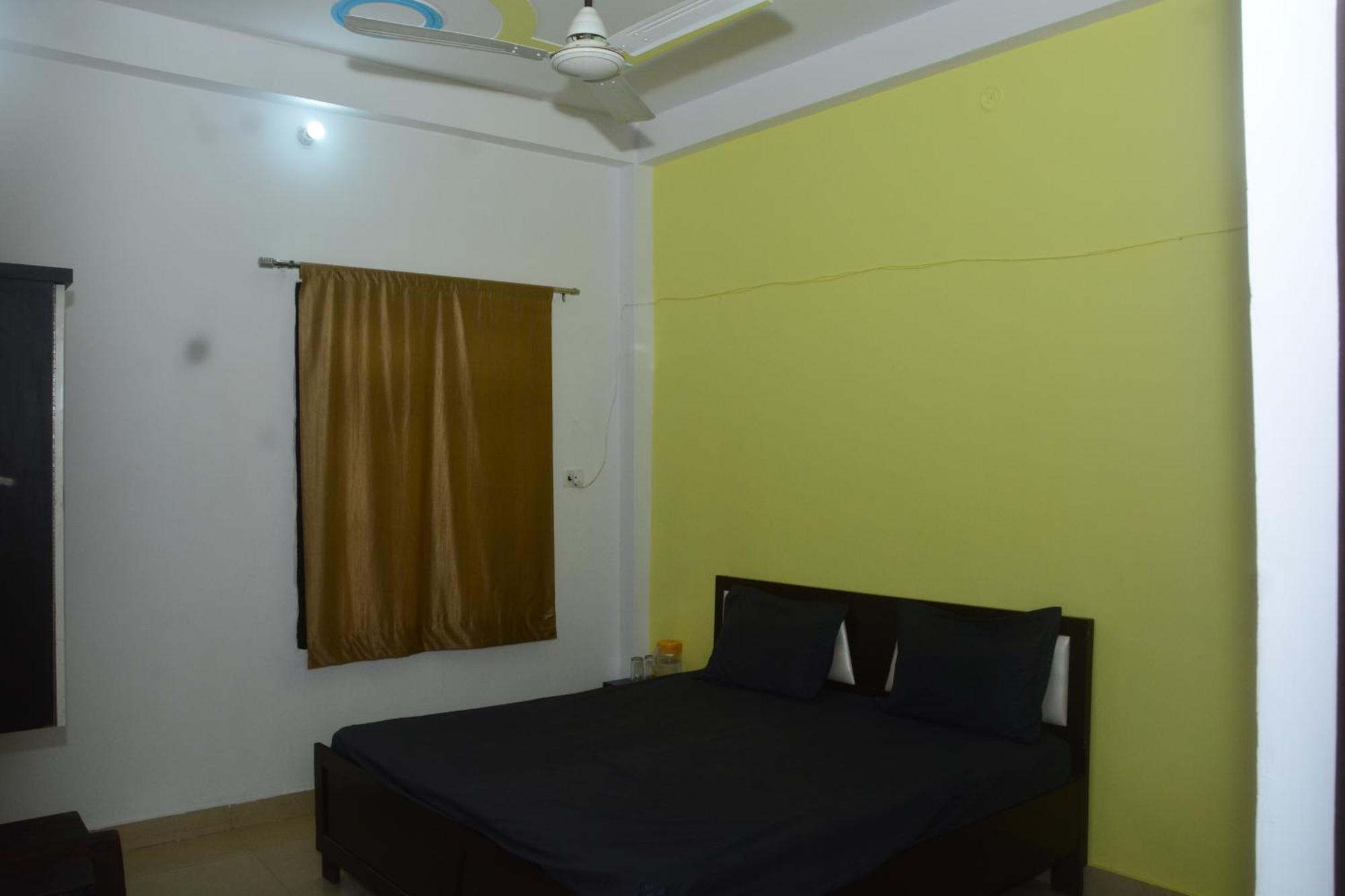 Hotel Chandrasha Villa Ayodhya Dham Ram Mandir 600 Meter Екстер'єр фото