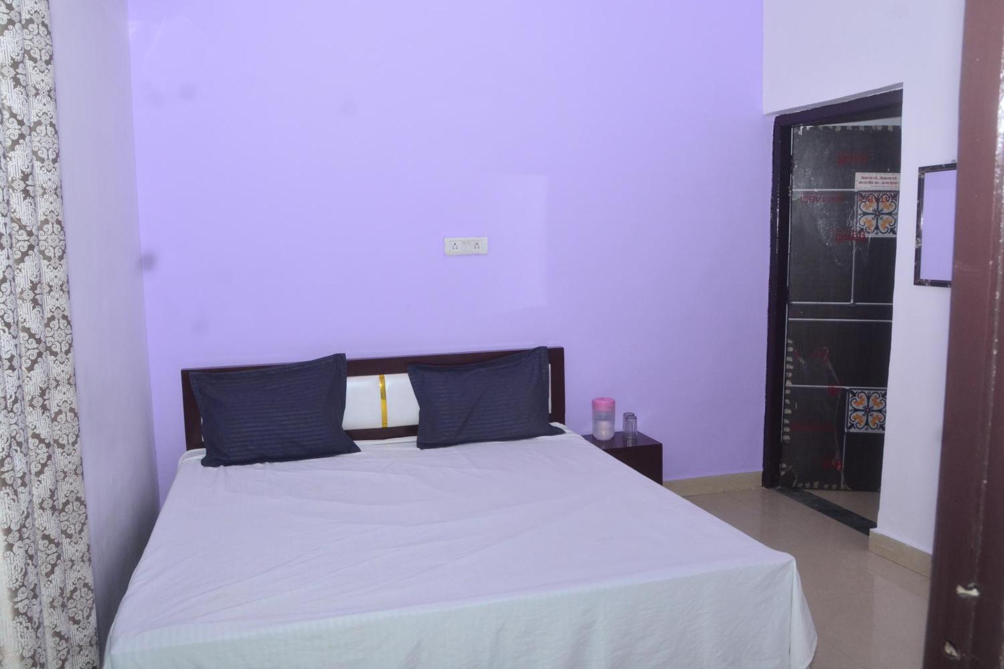 Hotel Chandrasha Villa Ayodhya Dham Ram Mandir 600 Meter Екстер'єр фото